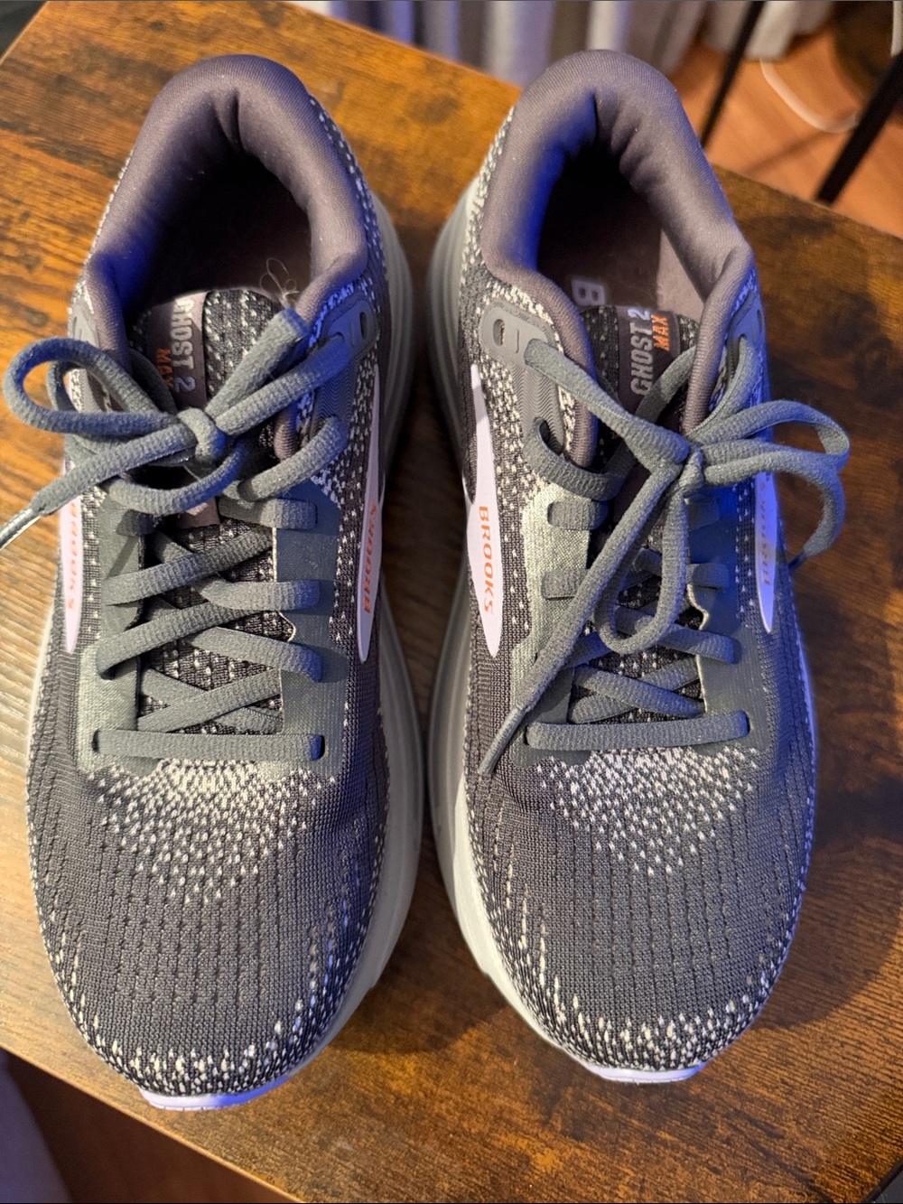 Brooks Women's Gray and White Knit Running Shoes